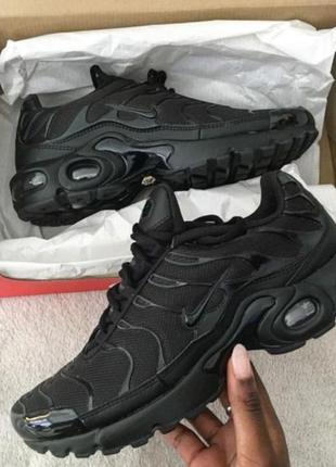 Кроссовки nike air max tn plus triple black - 604133-050