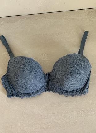 Бюстгальтер