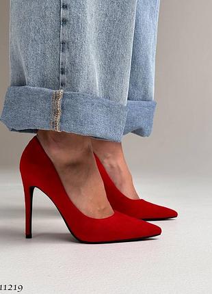 Туфлі червоні