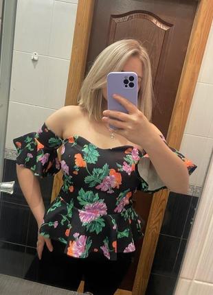 Квіткова блуза