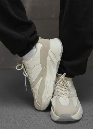 Женские кроссовки boost