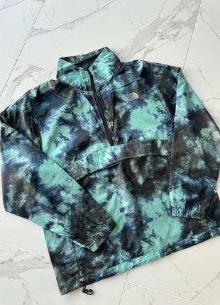 Вітрівка the north face