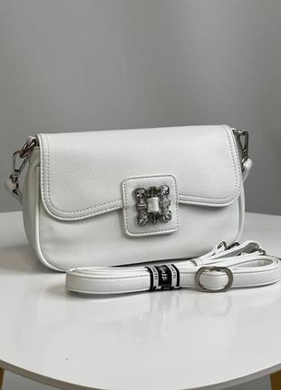 Жіноча біла сумка крос-боді на плече з екошкіри італійського бренду gildatohetti.3 фото