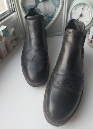 Классические высокие кожаные броги