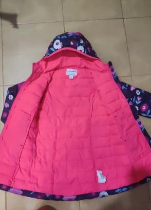 Продам пальто  для деаочкиanazon essentials 5-6 лет 6