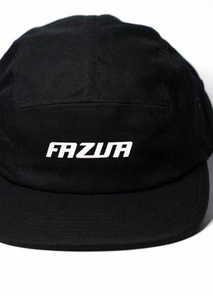 Стильна кепка