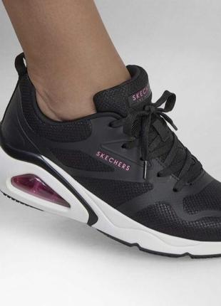 Фірмові кросівки skechers 39 розмір