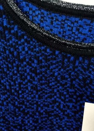 Гарна сукня плотної в'язки