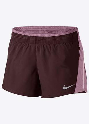 Женские спортивные шорты nike
