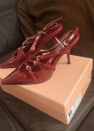 Туфли бордо miu miu5 фото