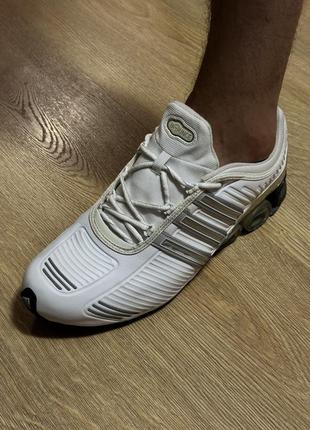 Кроссовки adidas
