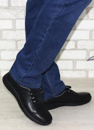 Чоловічі спортивні туфлі чорний2 фото