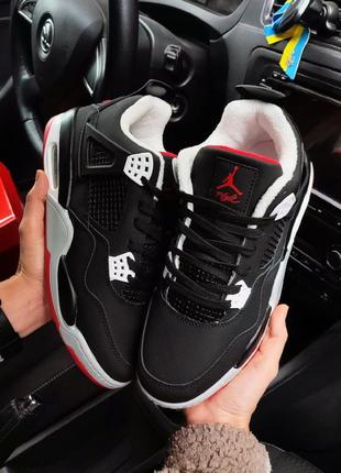 Чоловічі кросівки nike jordan 4 чорні з червоним (термо)
