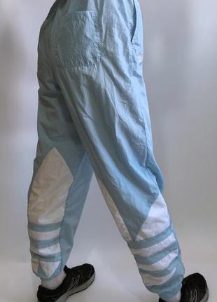 Спортивные штаны adidas