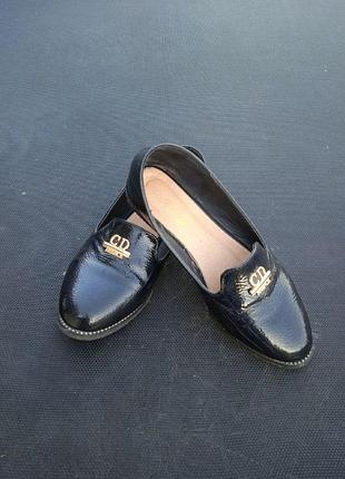 Женские туфли лоферы