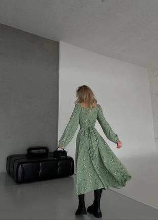 Роскошное женское коттоновое легкое длинное платье миди с разрезом в цветочный принт3 фото