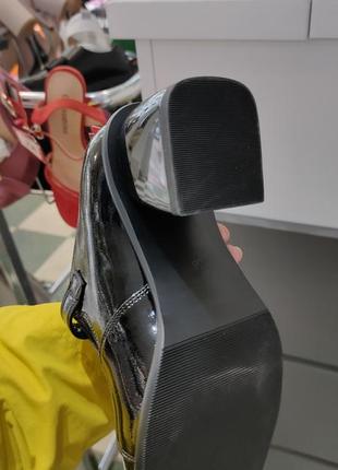 Туфлі жіночі стильні тренд