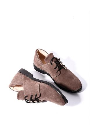 Туфли женские замшевые на шнурках коричневые 362 фото