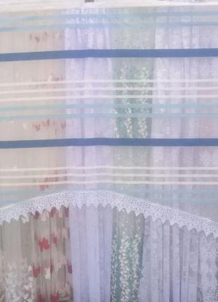 Готовая короткая занавеска тюль аркой на фатине в полоску до подоконника, синий с...