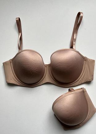 Бюстгальтер