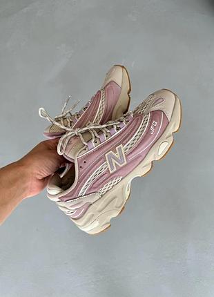 Жіночі кросівки new balance 1000 beige/pink