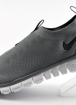 Сліпони nike free run без шнурків унісекс 39р.