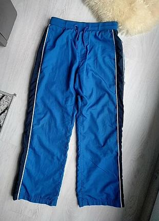 Спортивные штаны