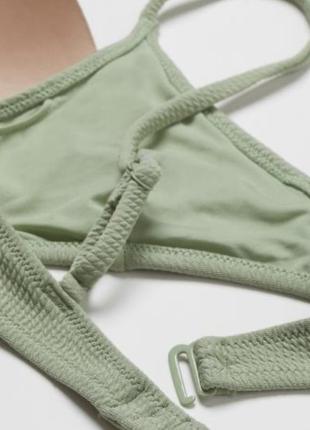 Верх від купальника в рубчик з чашками фісташка5 фото