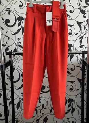 Zara 36 s классические брюки красные высокая посадка прямые