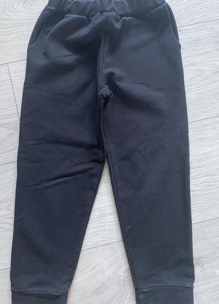 Спортивні штани на 4-5 років