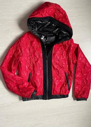 Куртка легкая, ветровка