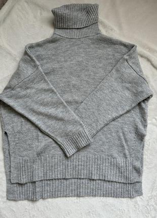 Stradivarius светр