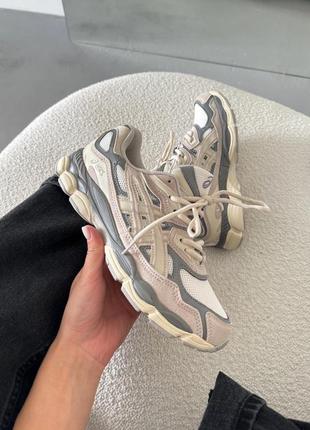 Жіночі та чоловічі кросівки asics gel-nyc grey/beige замша текстиль
