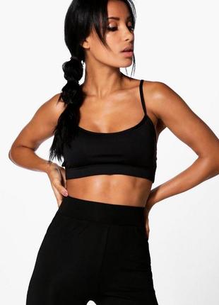 Спортивный топ с бретельками boohoo