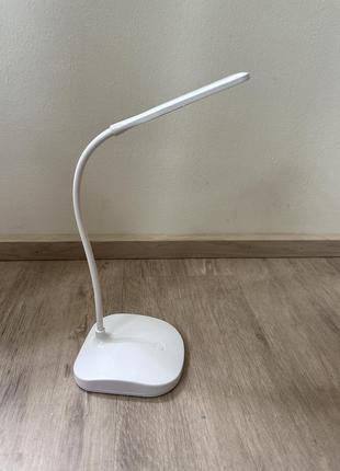 Лампа, работающая от повербанка