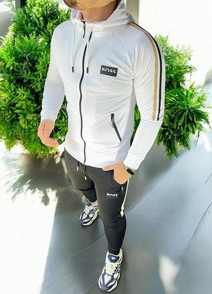 Брендовый костюм