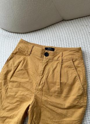 Джинси моми bershka, гірчичного кольору4 фото