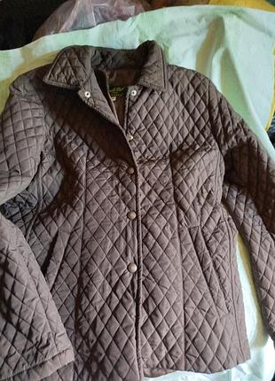 Куртка жіноча