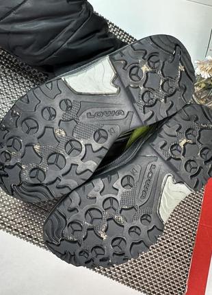 Оригинальные ботинки lowa