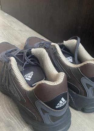 Кросівки adidas