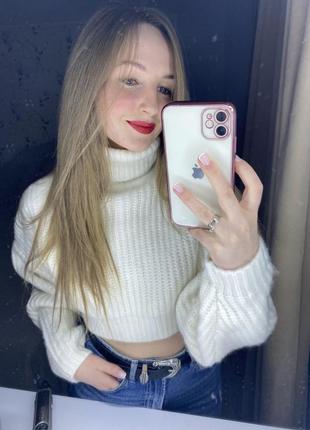 Свитер s укороченный asos белый свитшот пушистый светр кофта