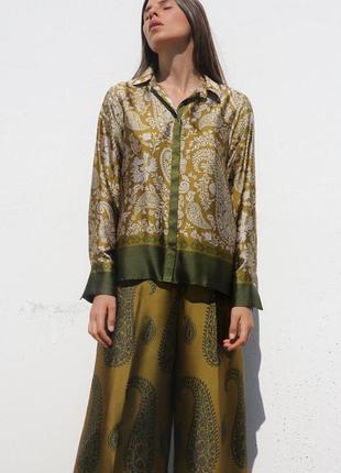 Костюм женский брючный атласный zara new