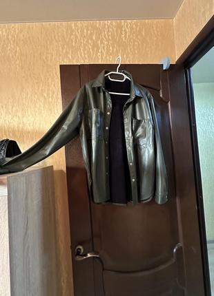 Рубашка из эко кожи