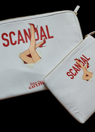 Набор косметичек scandal