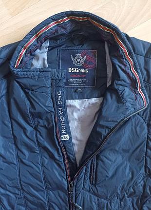 Продам мужскую куртку 50р.