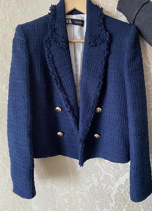 Укорочений піджак zara