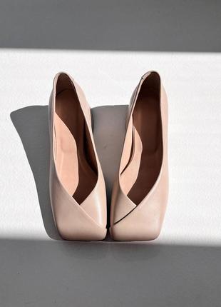 Женские туфельки