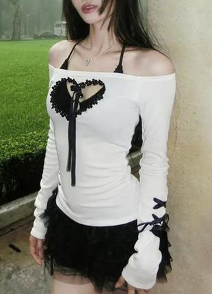 Кроп топ кофта с вырезом с опущенными плечами y2k dollskill