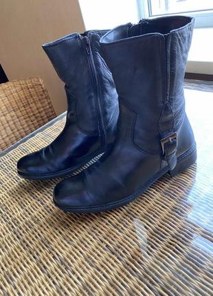 Зимние кожаные сапоги miss laura оригинал