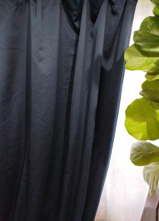 Готовая штора блекаут, светонепроницаемая черного цвета